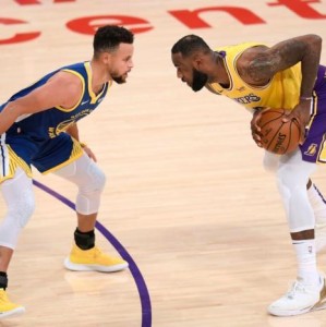 开云体育app官网-【圆桌】哪笔交易影响最大？詹库大战在附加赛上演？